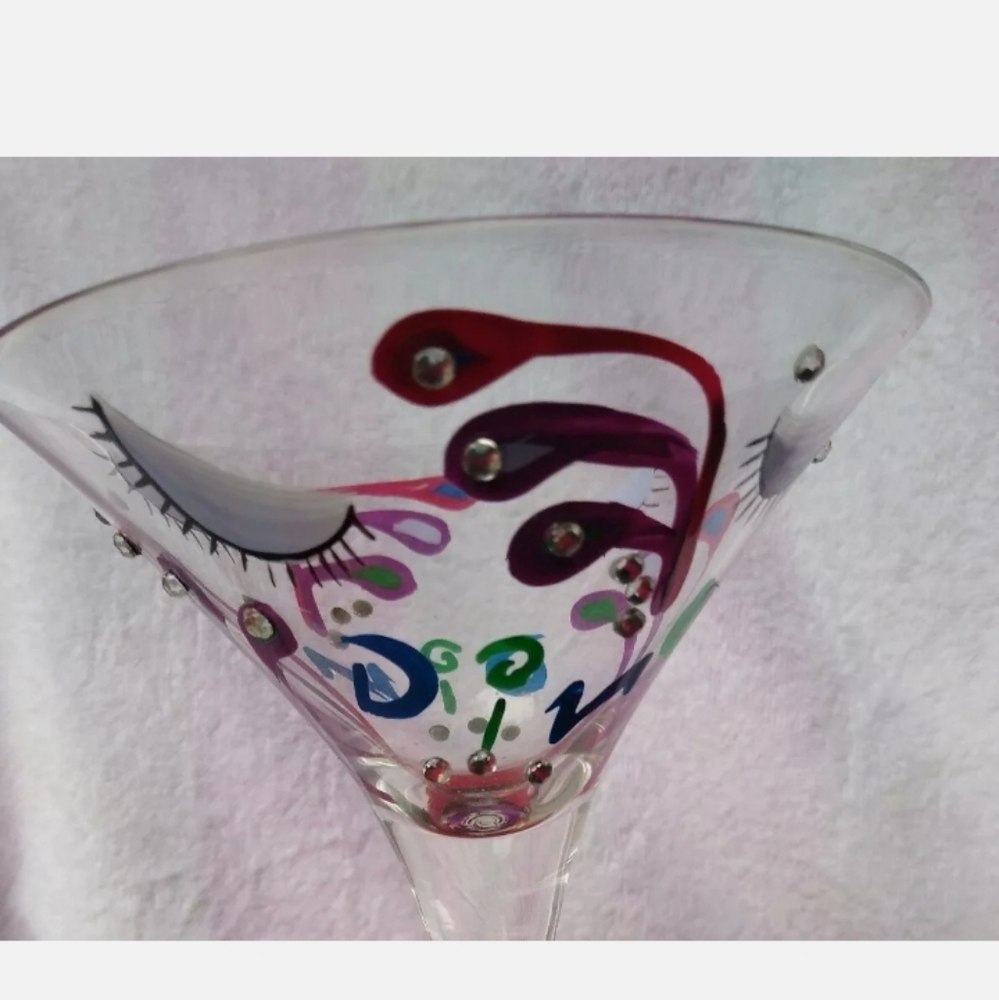 Hugs & Kisses Delish Martini Glass By Jay Companie